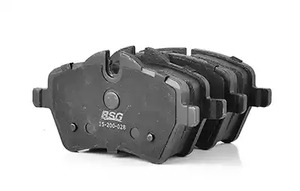 Комплект тормозных колодок дискового тормоза BSG BSG 15-200-028